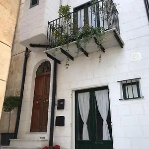 Casa Di Solorzano Holiday home Mussomeli