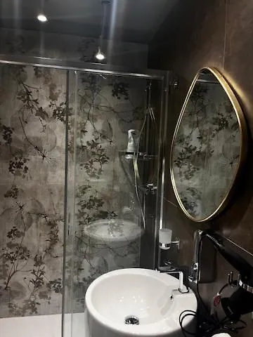 Guest house Stazione Tiburtina Roma Hotel Italy